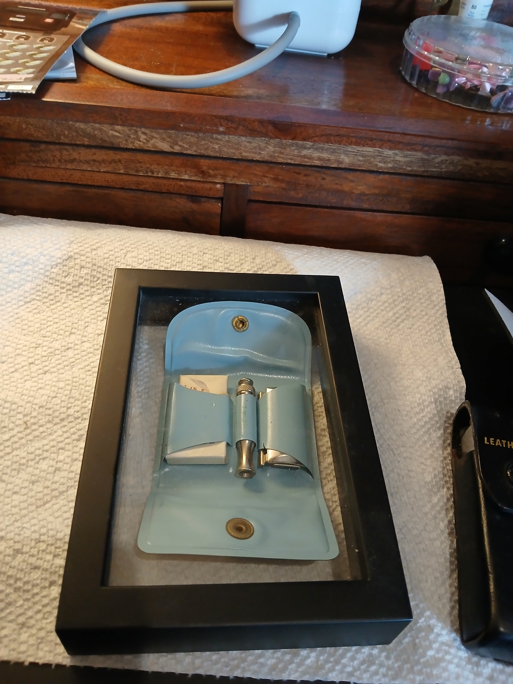 Gillette Light Blue Leather Travel Shaving Kit With Case